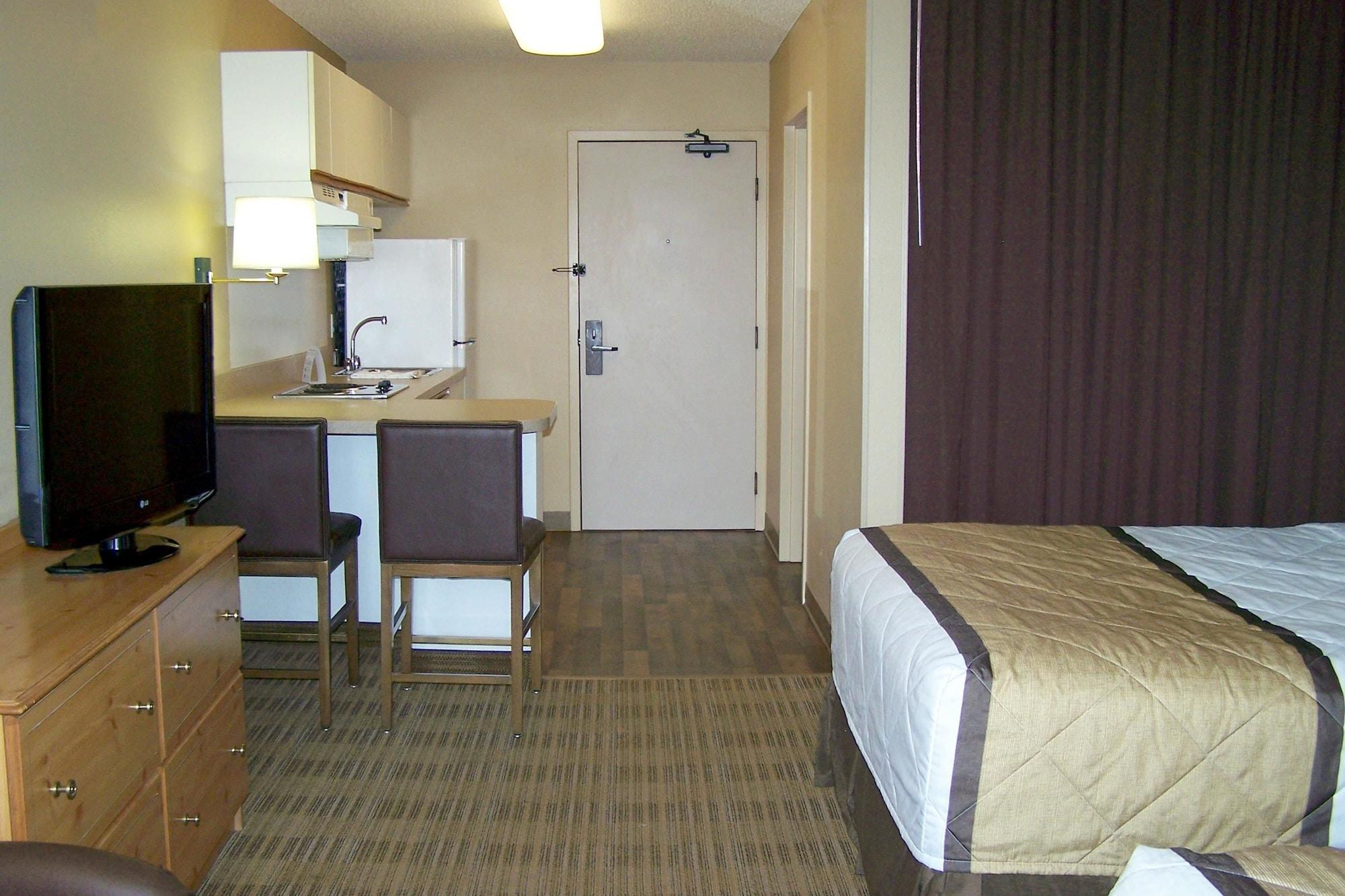Extended Stay America Suites - Boston - Waltham - 52 4Th Ave Exterior foto