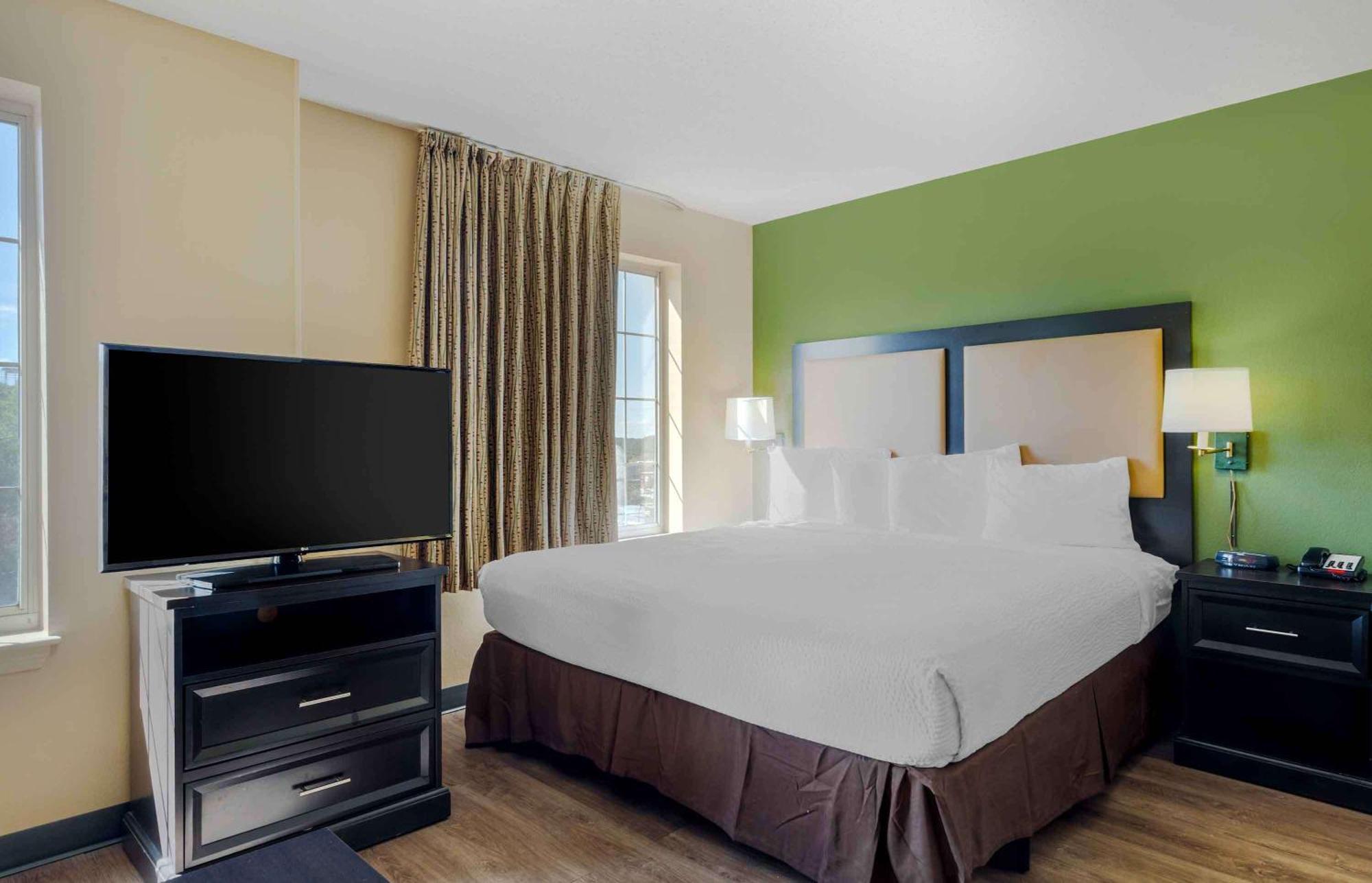 Extended Stay America Suites - Boston - Waltham - 52 4Th Ave Exterior foto